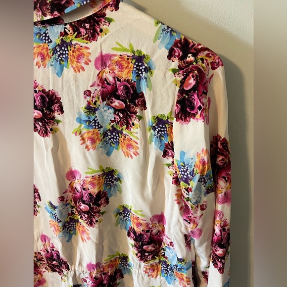 Anthropologie (tl) The Letter 100% Silk Floral Shirtdress - Picture 9 of 9